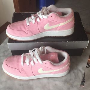 Size 5 Pink Air Jordan Nikes